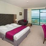Marina Grand Hotel