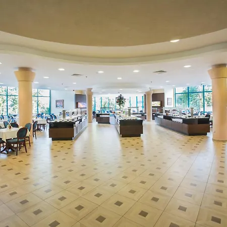 Marina Grand Hotel