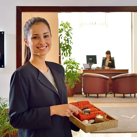 Marina Grand