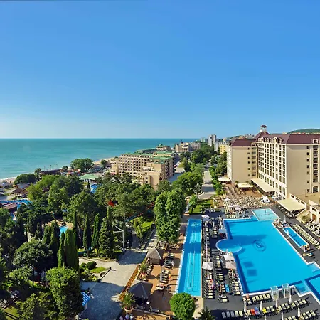 Marina Grand 4* Aranyhomok