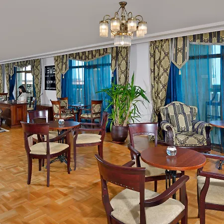 Marina Grand Aranyhomok