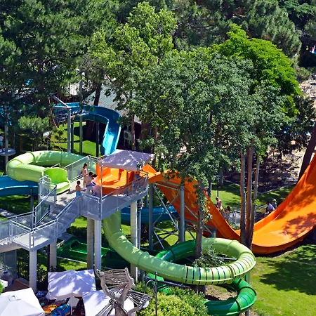 Marina Grand Golden Sands