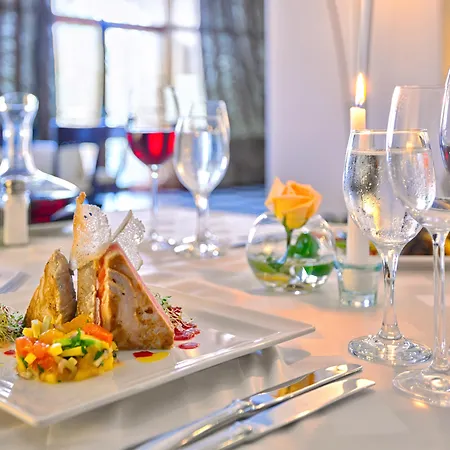 Marina Grand Szálloda