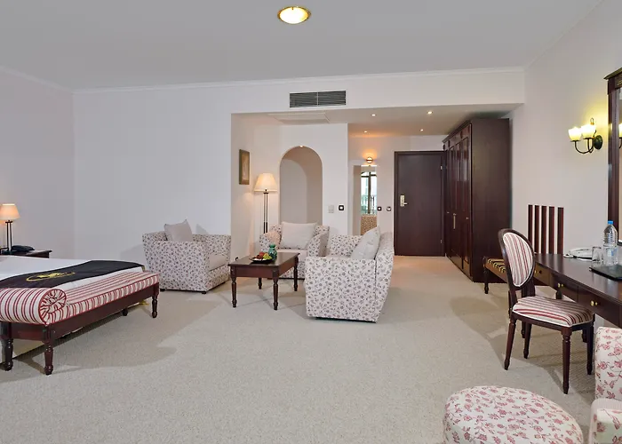 Hotel Marina Grand Golden Sands