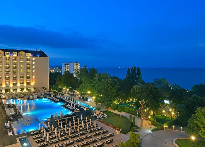 Hotel Marina Grand Golden Sands